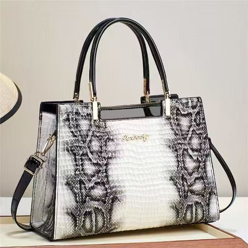 bbafcc9883437df5f7e391a922a06ae1shop_this_look_AVdw3f